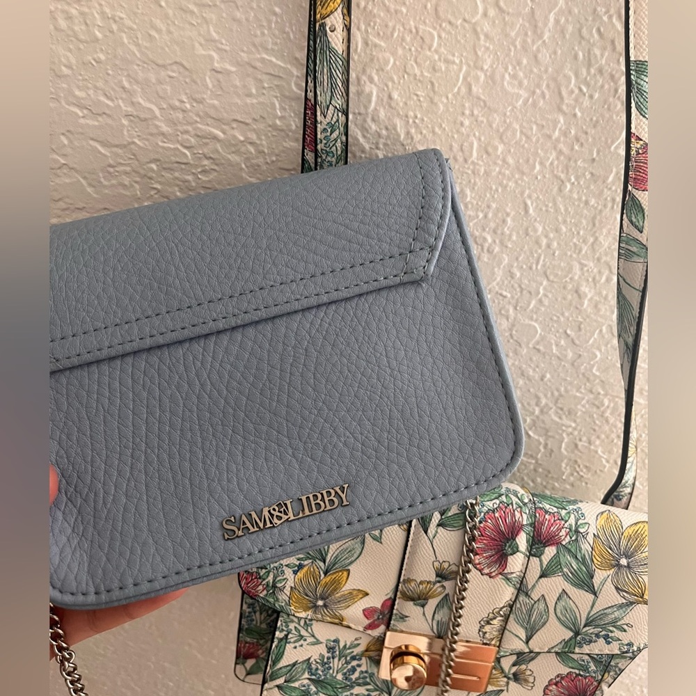 🚨TWO FOR ONE🚨 Two small crossbody purses (sold together!!)
